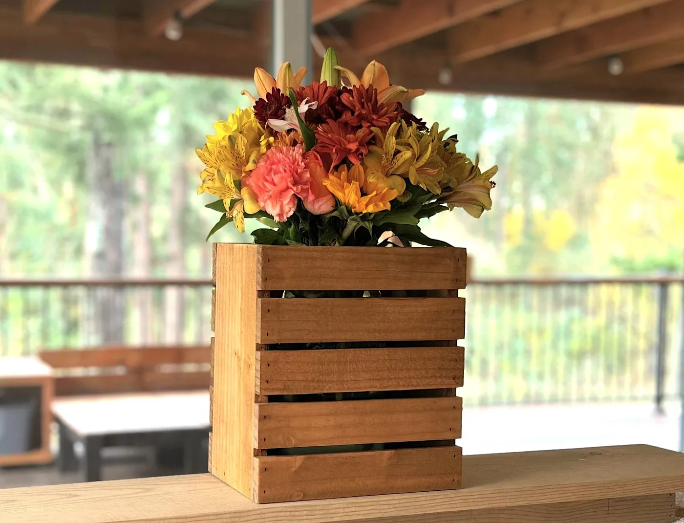 Crate Vase Holder Using 1 Cedar Fence Picket
