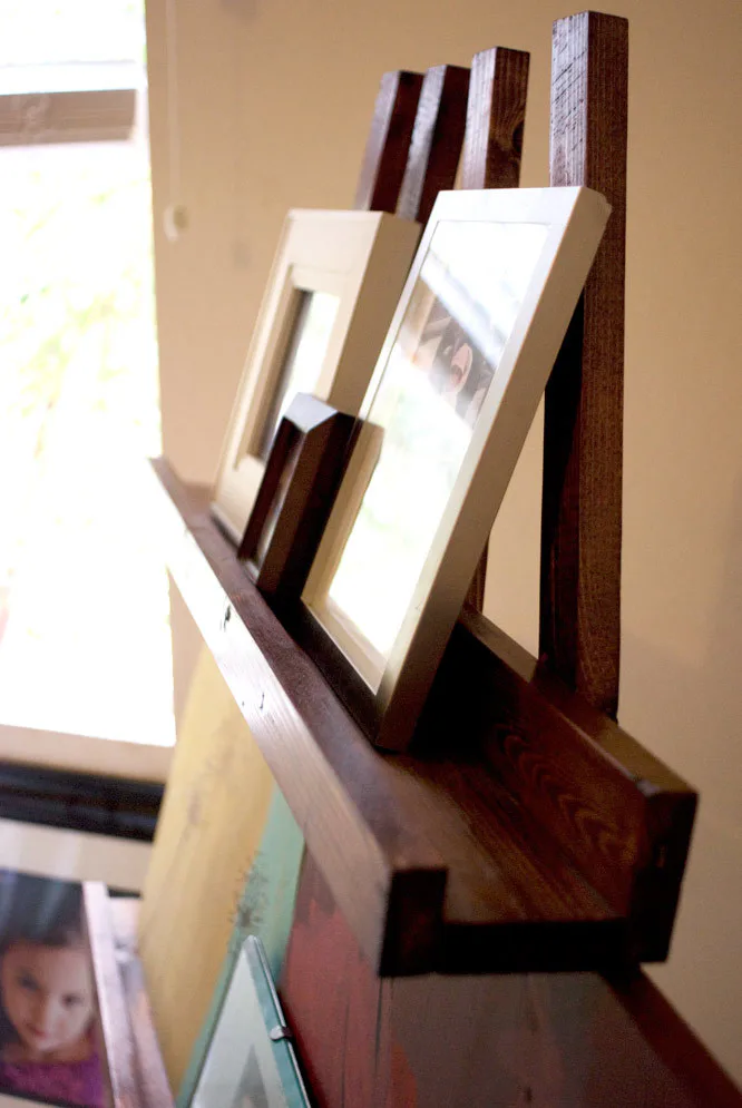 Ledge Display Easel, step 4