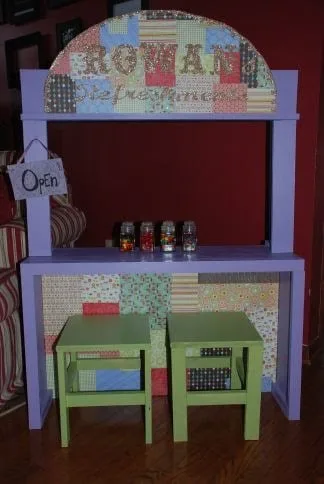 Lemonade Stand for Grace's Town Collection