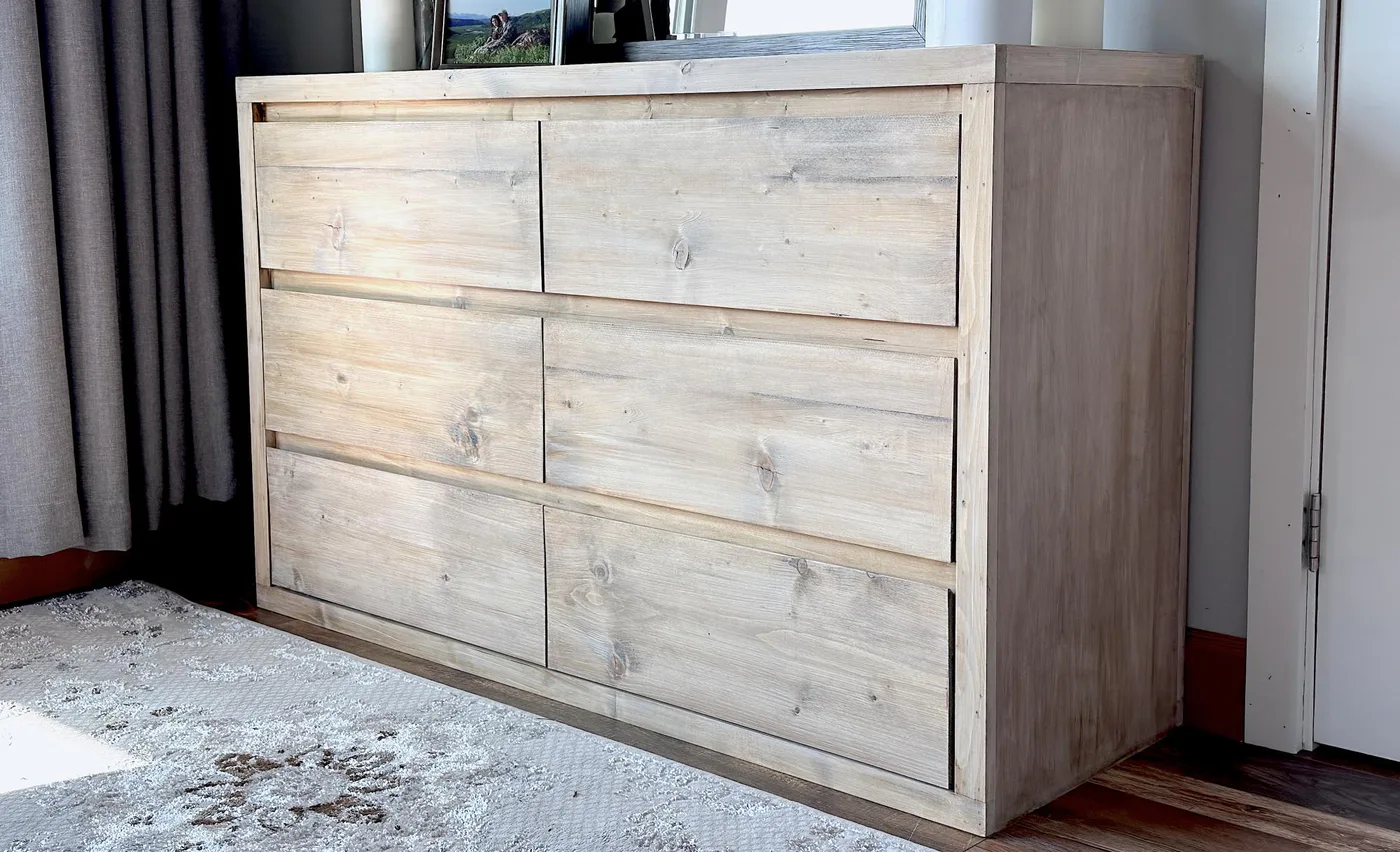 Minimalist Modern Dresser