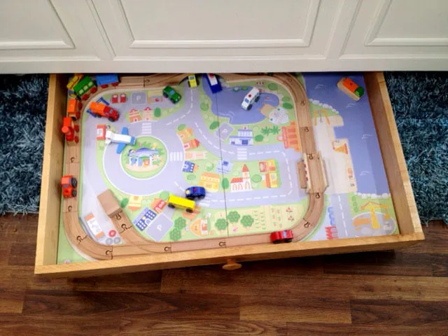 Play Train Table Trundle