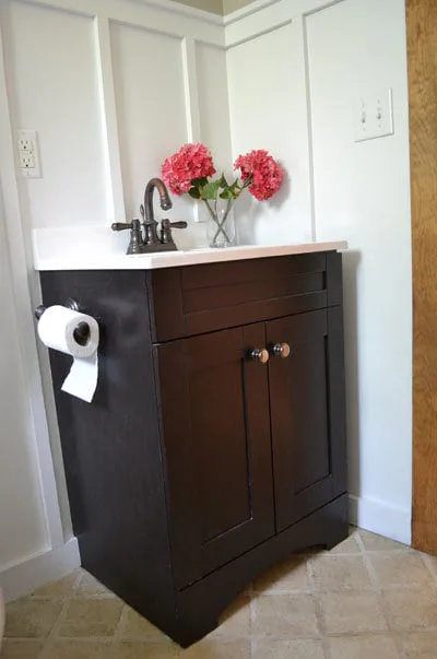 Simple 24" Bath Vanity