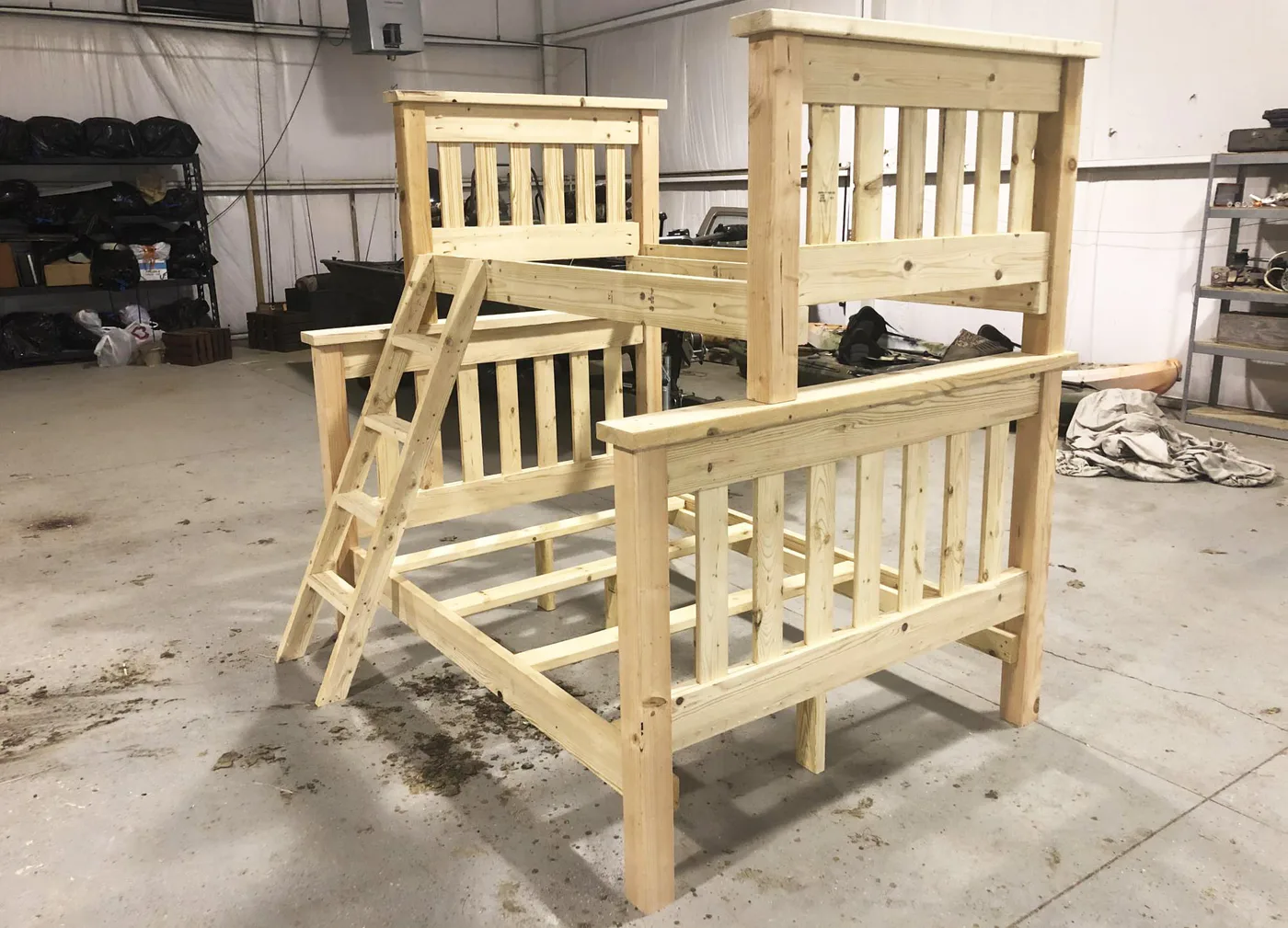 Simple Bunk Bed Plans (Twin over Full)
