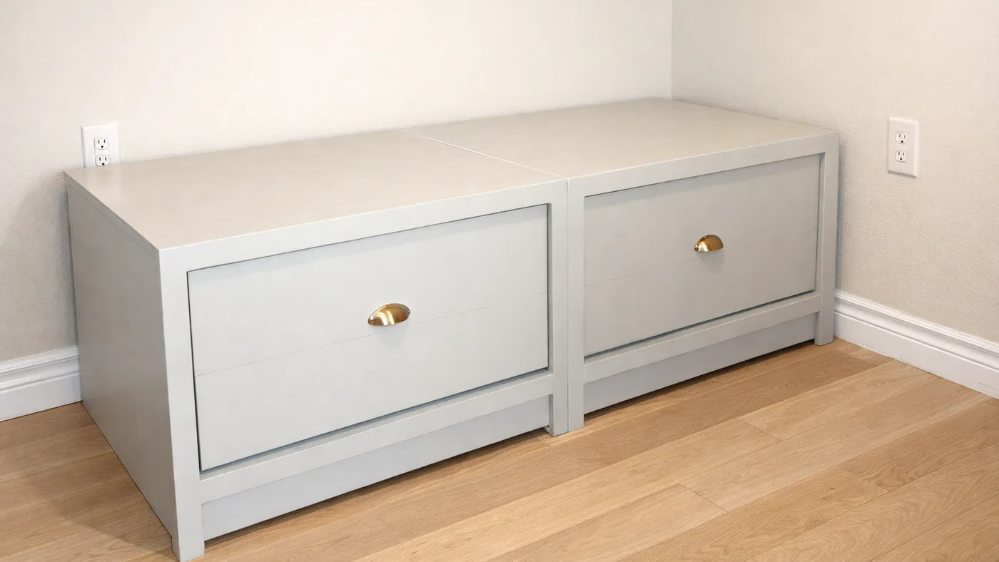 Single DIY Entryway Drawer Bench